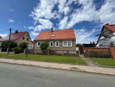 Einfamilienhaus zum Kauf 159.000 € 5 Zimmer 150 m² 675 m² Grundstück frei ab sofort Hopfgartener Straße 80 a Utzberg Hopfgarten 99428