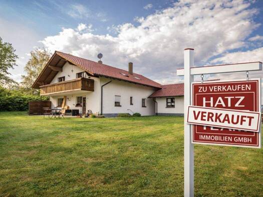 Mehrfamilienhaus zum Kauf 6 Zimmer 177 m² 1.142 m² Grundstück Kirchberg Tiefenbach 94113