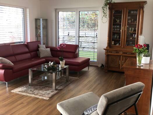 Terrassenwohnung zur Miete 1.300 € 3,5 Zimmer 107 m² EG Dörfligerstr.4 Gailingen am Hochrhein 78262