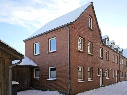 Reihenmittelhaus zum Kauf 3 Zimmer 77,2 m² 222 m² Grundstück Bredstedt 25821