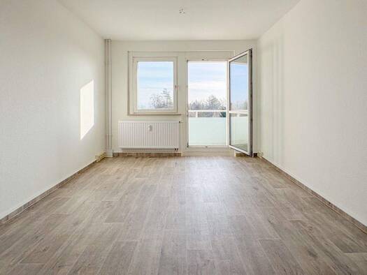Wohnung zur Miete 515 € 4 Zimmer 103 m² 3. Geschoss Zaderastraße 68 Westend Plauen 08523
