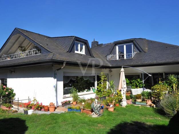 Einfamilienhaus zum Kauf 485.000 € 7 Zimmer 368 m² 764 m² Grundstück Walsdorf Idstein 65510
