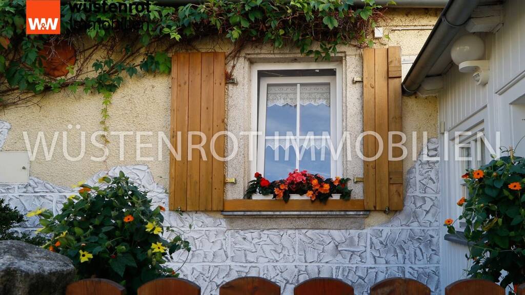 Einfamilienhaus zum Kauf 179.000 € 6 Zimmer 138 m² 950 m² Grundstück Selb 95100