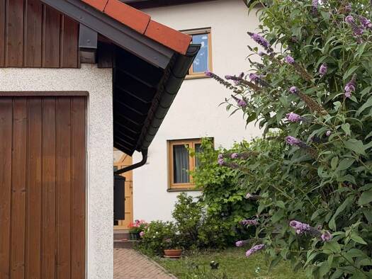 Haus zum Kauf 447.000 € 5 Zimmer 137 m² 630 m² Grundstück Scheuerfeld Coburg 96450