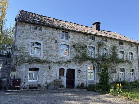 Mehrfamilienhaus zum Kauf 859.000 € 8 Zimmer 330 m² 1.000 m² Grundstück Hahn Aachen 52076