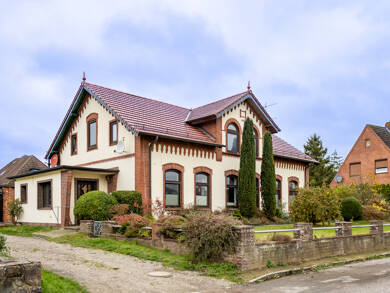 Haus zum Kauf 349.000 € 10 Zimmer 145 m² 974 m² Grundstück Schacht-Audorf 24790