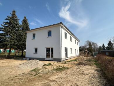 Doppelhaushälfte zum Kauf provisionsfrei 375.000 € 4 Zimmer 108 m² 477 m² Grundstück Bernauer Straße 3 Ladeburg Bernau bei Berlin 16321