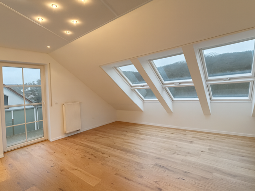 Wohnung zum Kauf provisionsfrei 159.500 € 2 Zimmer 54 m² 2. Geschoss frei ab sofort Zell Üchtelhausen 97532