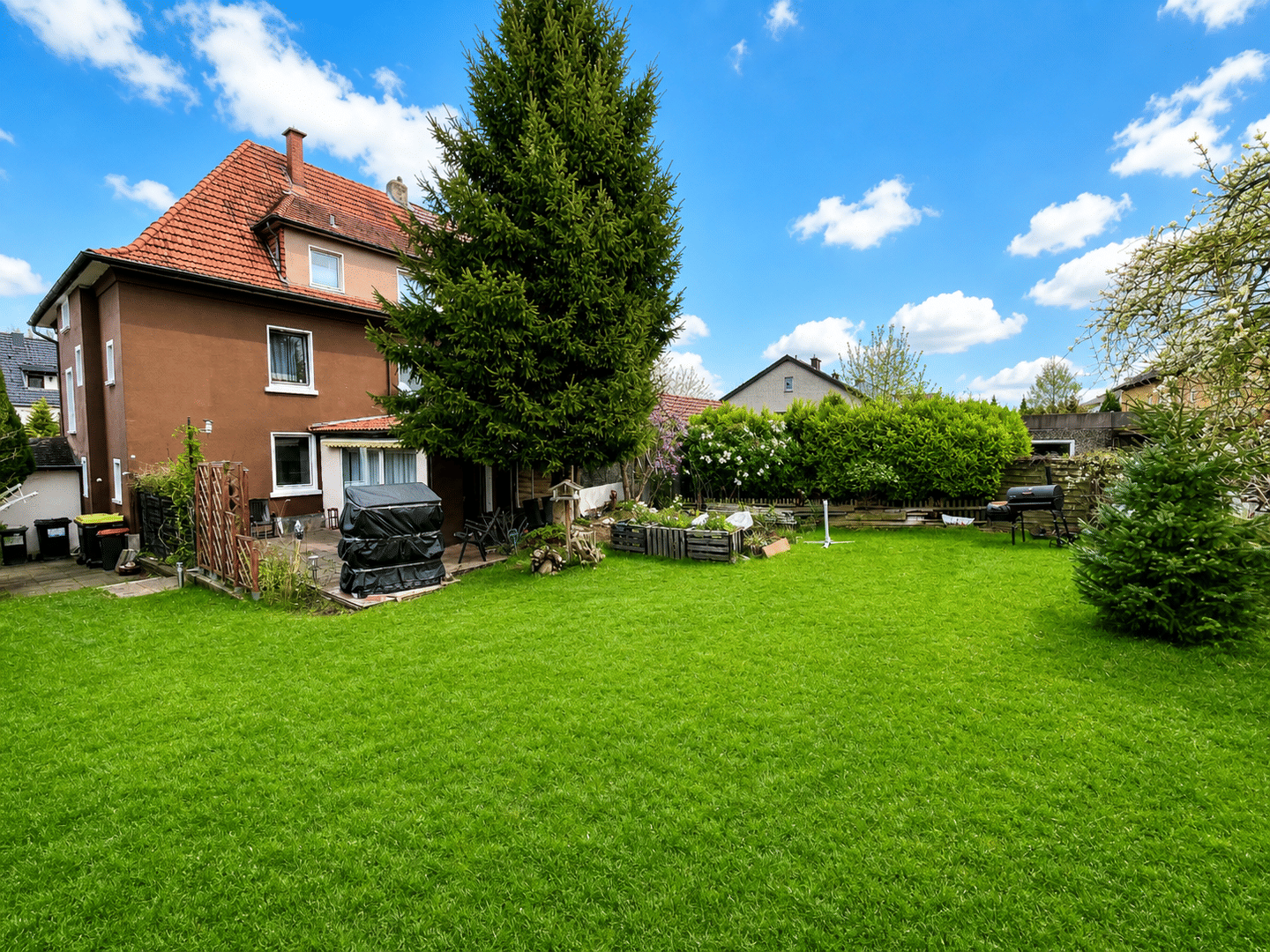 Mehrfamilienhaus zum Kauf - Ansicht 2
