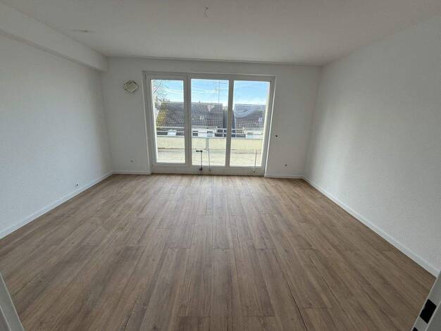 Wohnung zur Miete 990 € 3 Zimmer 106 m² 2. Geschoss Langerfelder Straße 119 Langerfeld Wuppertal 42389