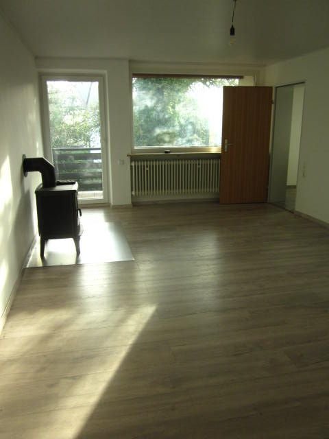 Wohnung zur Miete 1.100 € 3,5 Zimmer 100 m²<br/>Wohnfläche 1.<br/>Geschoss ab sofort<br/>Verfügbarkeit Adelshofen Adelshofen 82276