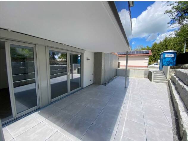 2 Zimmer- Terrassenwohnung / Souterrain in Südausrichtung