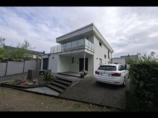 Einfamilienhaus zum Kauf provisionsfrei 640.000 € 7 Zimmer 153 m² 330 m² Grundstück Rauxel Castrop-Rauxel 44575