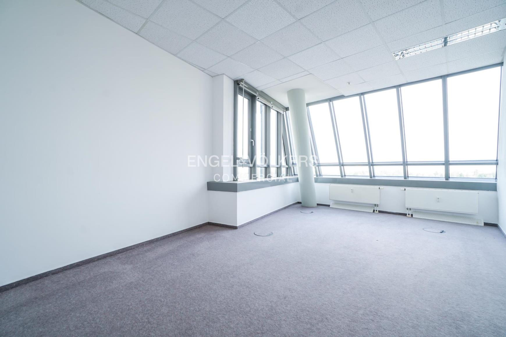 Büro-/Praxisfläche zur Miete 15 € 503,4 m²<br/>Bürofläche ab 503,4 m²<br/>Teilbarkeit Marzahn Berlin 12681