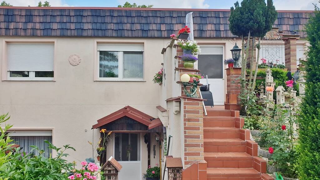 Bungalow zum Kauf 198.000 € 5 Zimmer 120 m² 508 m² Grundstück frei ab sofort Naumburger Straße (Beuna) 179 Beuna Merseburg 06217