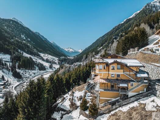 Haus zum Kauf 1.098.000 € 15 Zimmer 400 m² 618 m² Grundstück Kappl 6555