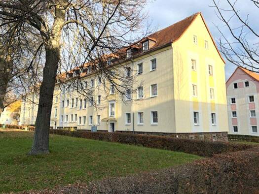 Wohnung zum Kauf 37.000 € 3 Zimmer 73 m² 3. Geschoss Clara-Zetkin-Strasse 2 Ronneburg 07580