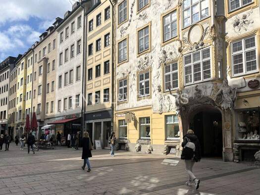 Laden zum Kauf 7.178 € 153 m² Verkaufsfläche Altstadt-Lehel München 80331