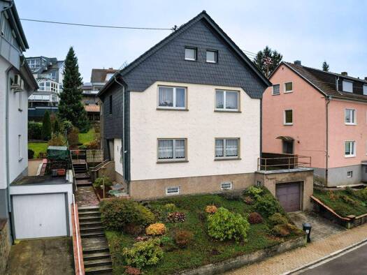 Mehrfamilienhaus zum Kauf 275.000 € 177 m² 581 m² Grundstück Riegelsberg 66292