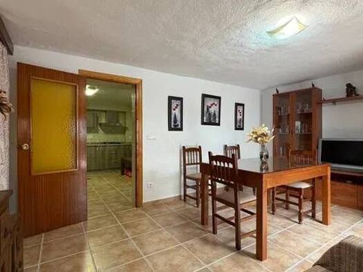 Reihenhaus zum Kauf 59.900 € 3 Zimmer 66 m² Loja 18300