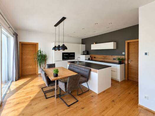 Einfamilienhaus zum Kauf 970.000 € 4 Zimmer 132 m² 793 m² Grundstück Berndorf bei Salzburg 5165