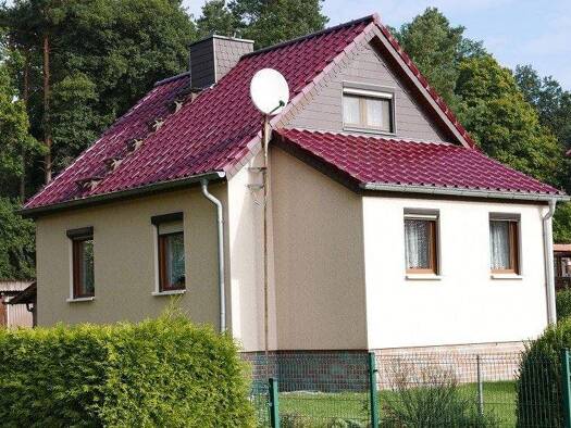 Einfamilienhaus zum Kauf 120.000 € 3,5 Zimmer 76 m² 829 m² Grundstück Eggesin 17367