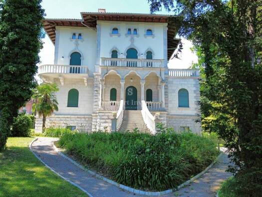 Haus zum Kauf 10.000.000 € 12 Zimmer 900 m² Opatija Opatija
