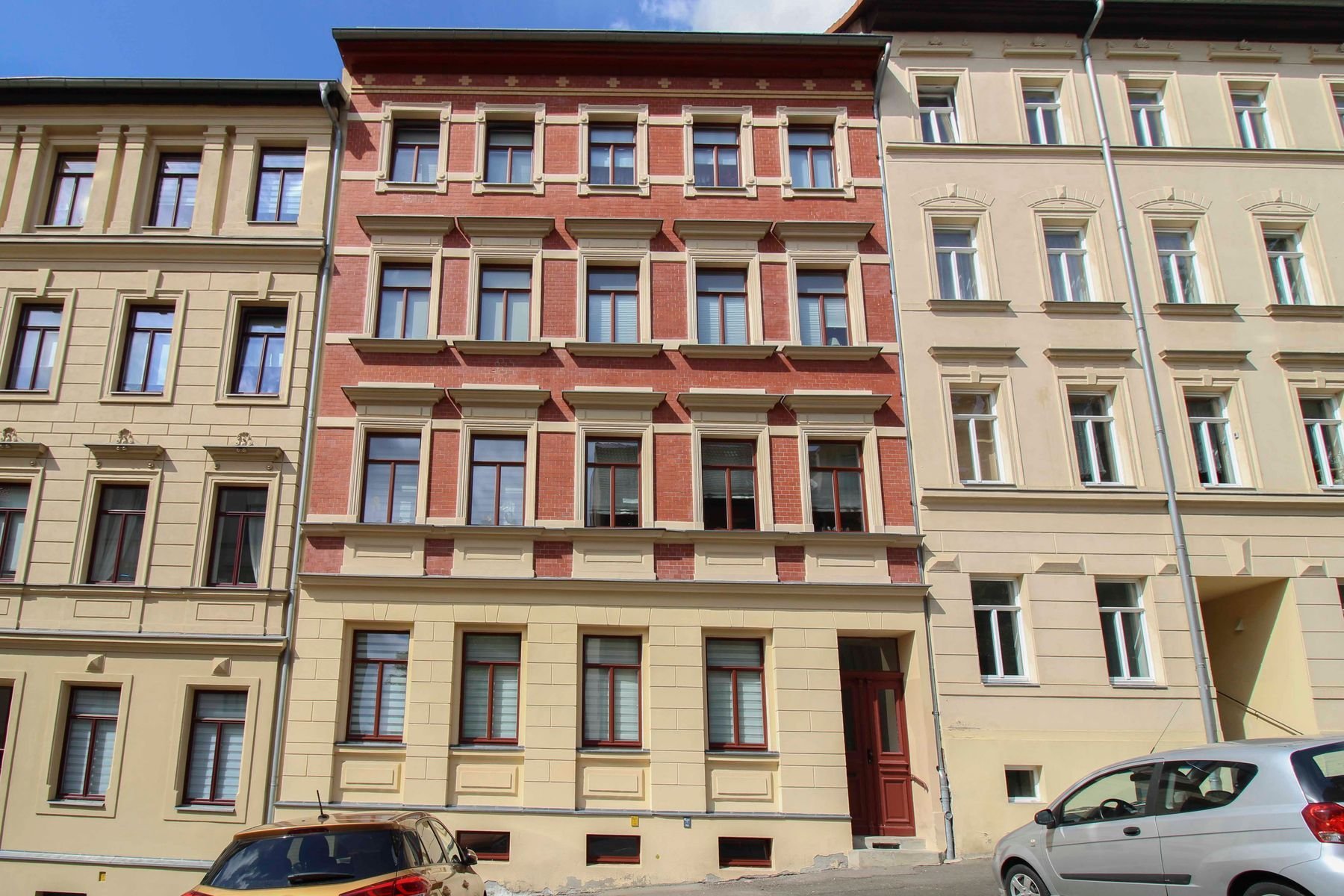 Mehrfamilienhaus zum Kauf als Kapitalanlage geeignet 390.000 € 13 Zimmer 367 m²<br/>Wohnfläche 259,1 m²<br/>Grundstück Nordvorstadt Altenburg 04600