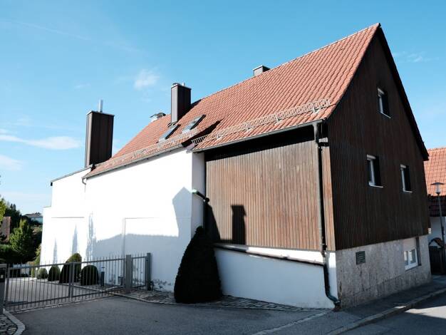 Mehrfamilienhaus zum Kauf 869.000 € 7 Zimmer 248,6 m² 450 m² Grundstück Berg Landshut 84036