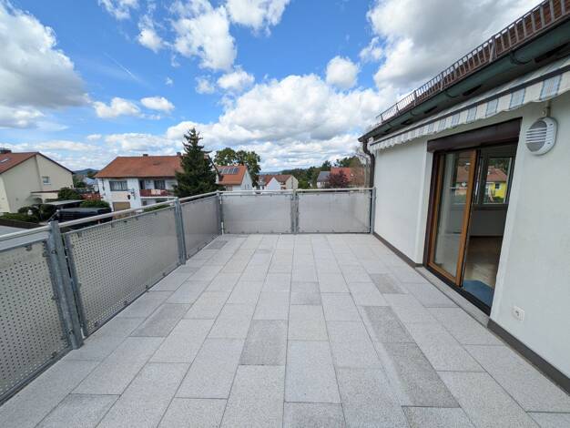 Wohnung zum Kauf 229.000 € 3 Zimmer 67 m² Neumarkt Neumarkt in der Oberpfalz 92318