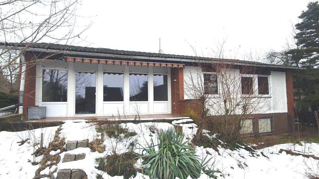Bungalow zum Kauf 448.000 € 6 Zimmer 109 m² 1.000 m² Grundstück frei ab sofort Tuchenbach 90587