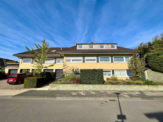 Wohnung zur Miete 300 € 1 Zimmer 39 m² Hochschulviertel Hagen 58097