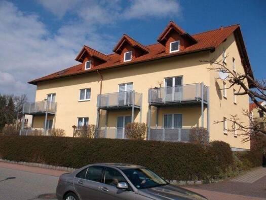 Wohnung zur Miete 350 € 2 Zimmer 50,2 m² 1. Geschoss frei ab sofort R.-Peschke-Str. 1 Stolpen 01833