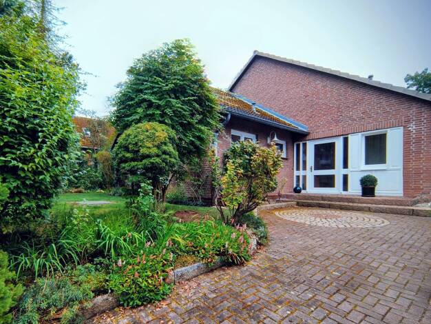 Wohnung zur Miete 750 € 2 Zimmer 80 m² Mustin 23911