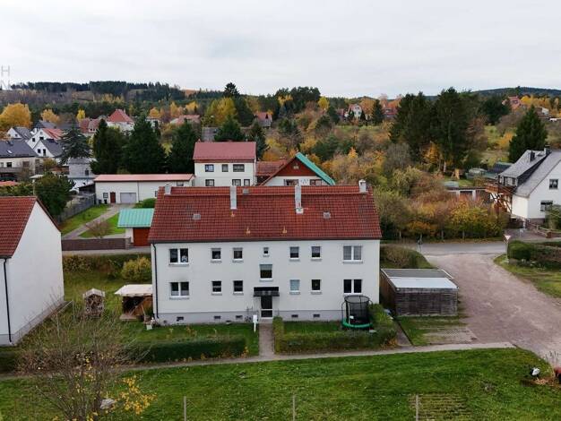 Wohnung zum Kauf 67.500 € 3 Zimmer 67,8 m² EG Geschwenda 98716