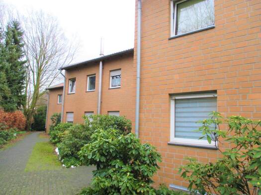 Wohnung zur Miete 938 € 4 Zimmer 127,9 m² frei ab 01.05.2026 Dasshorststraße 2b Rietberg 33397