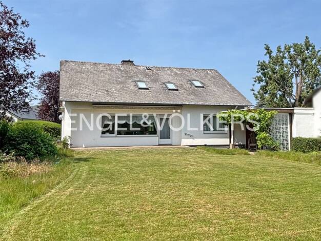 Haus zum Kauf 848.000 € 7 Zimmer 194 m² 1.061 m² Grundstück Karthause Koblenz 56075