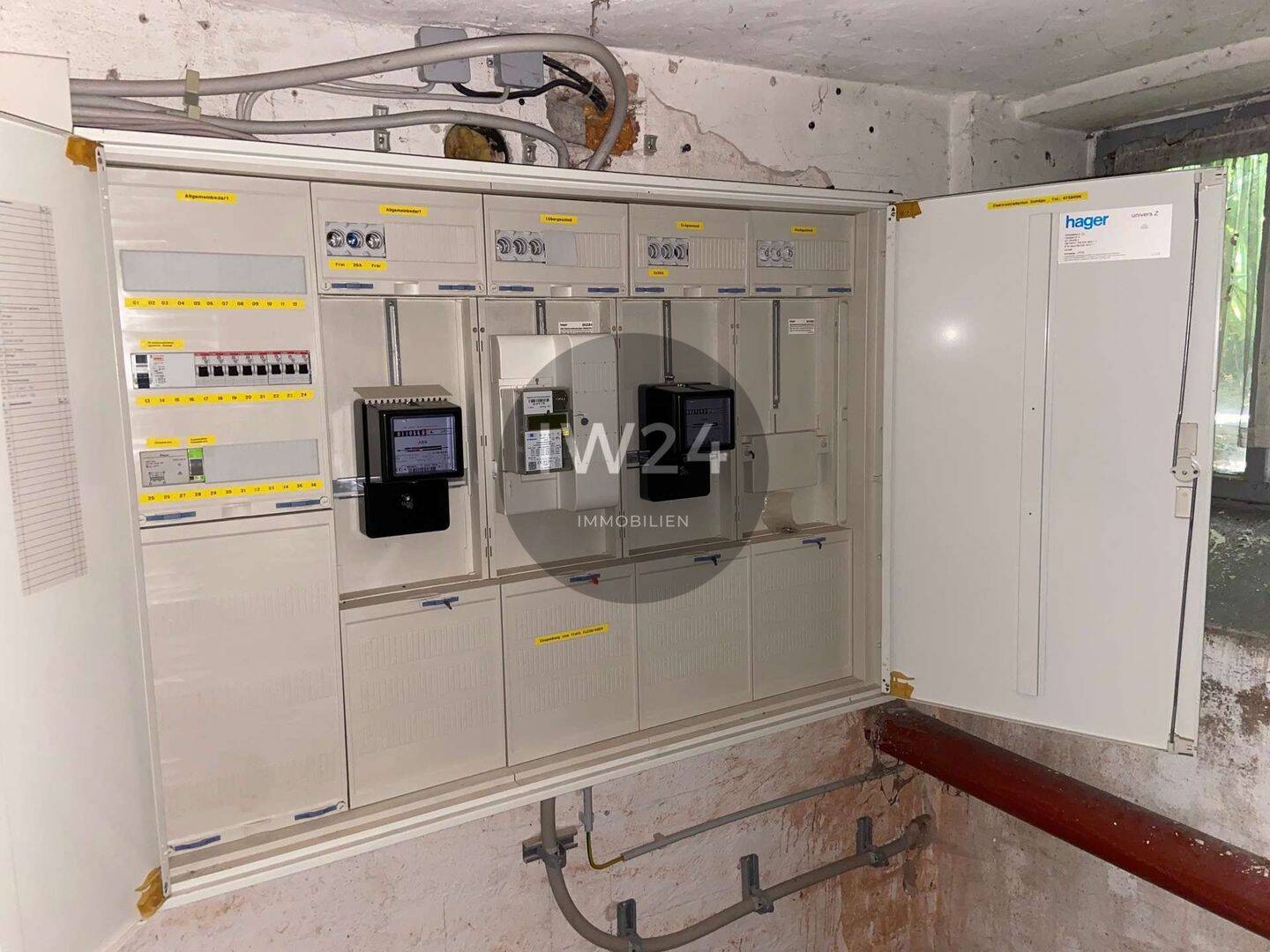 Property thumbnail 9