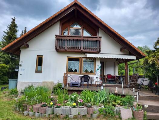 Einfamilienhaus zum Kauf provisionsfrei 215.000 € 6 Zimmer 185 m² 1.409 m² Grundstück Friedenstein Str. 10 Oberellen Gerstungen 99834