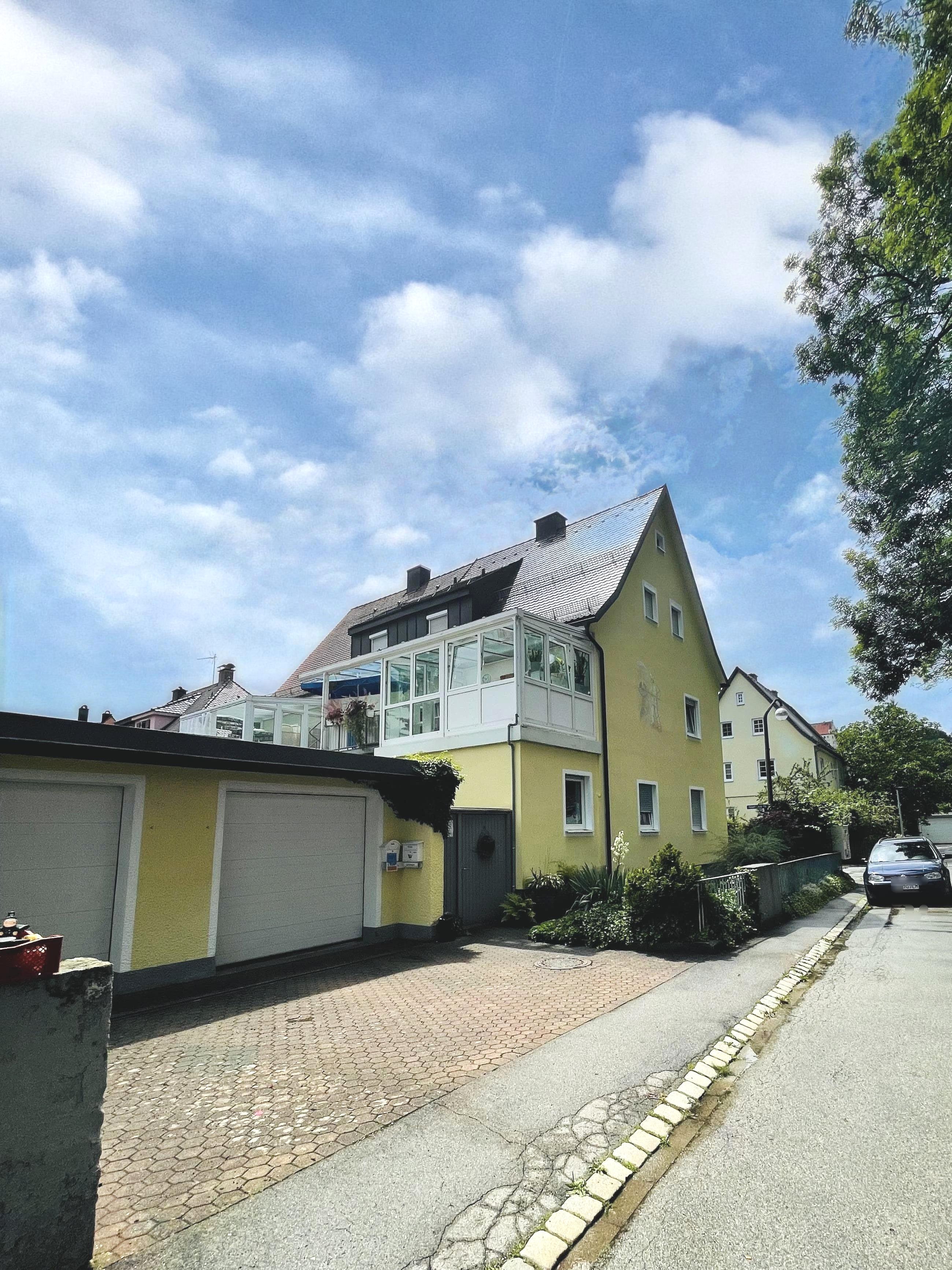 Mehrfamilienhaus zum Kauf 560.000 € 6 Zimmer 160 m²<br/>Wohnfläche 295 m²<br/>Grundstück Mindelheim Mindelheim 87719