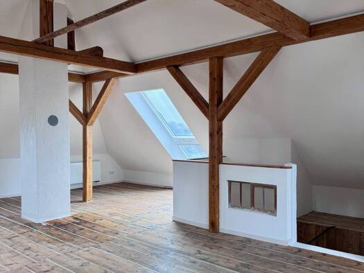 Wohnung zur Miete 1.390 € 3 Zimmer 117 m² Geschoss 2/3 frei ab 01.04.2026 Lerchenbuckel Reutlingen 72762