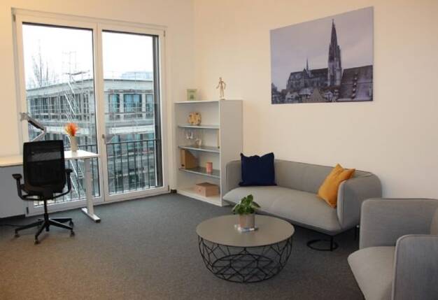 Bürofläche zur Miete provisionsfrei 629 € 8 m² Bürofläche teilbar von 8 m² bis 50 m² Johanna-Kinkel 1-2 Westenviertel Regensburg 93049