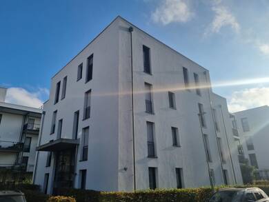 Wohnung zur Miete 1.090 € 3 Zimmer 84 m² Heldenbergen Nidderau 61130
