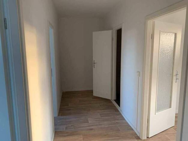 Wohnung zur Miete 440 € 3 Zimmer 68,1 m² 5. Geschoss Am Kirschberg 29 Grünau-Mitte Leipzig 04209