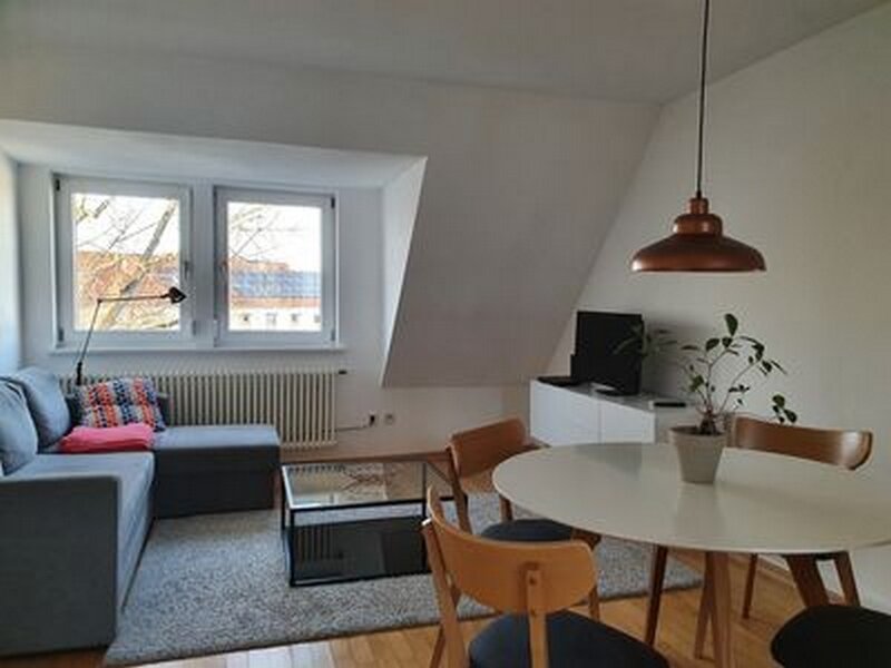 Wohnung zur Miete 700 € 3 Zimmer 66 m²<br/>Wohnfläche ab sofort<br/>Verfügbarkeit Fuchseckstr. 1 Ostheim Stuttgart 70188