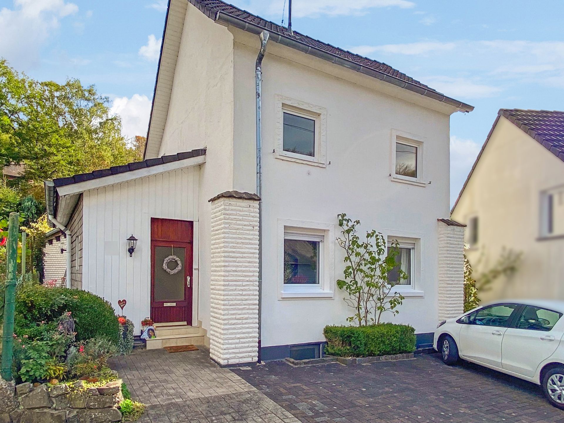 Einfamilienhaus zum Kauf 289.000 € 4 Zimmer 124 m²<br/>Wohnfläche 471 m²<br/>Grundstück Dümmlinghausen Gummersbach 51645