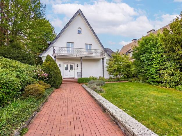 Einfamilienhaus zum Kauf provisionsfrei 399.000 € 14 Zimmer 253 m² 960 m² Grundstück Warstein Warstein 59581