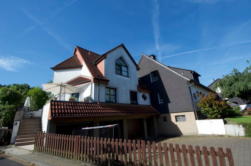 Einfamilienhaus zum Kauf 449.000 € 4 Zimmer 122 m²<br/>Wohnfläche 801 m²<br/>Grundstück Blankenstein Hattingen 45527