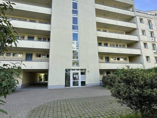 Wohnung zur Miete 575 € 2 Zimmer 68,9 m² 1. Geschoss frei ab sofort Lutherstraße 16b Neustadt-Neuschönefeld Leipzig 04315