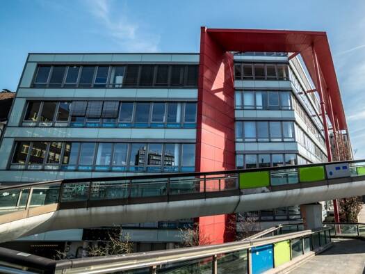 Bürofläche zur Miete provisionsfrei 10,50 € 243 m² Bürofläche teilbar ab 243 m² Stadtkern Stadtbezirk I 45127
